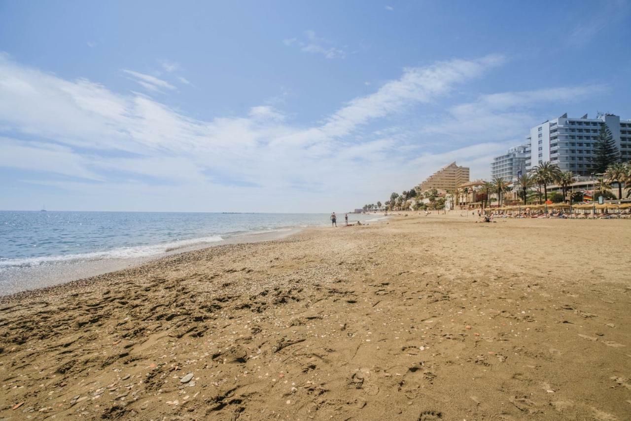 Fantanstico Apartamento Sobre El Mar เบนัลมาเดนา ภายนอก รูปภาพ