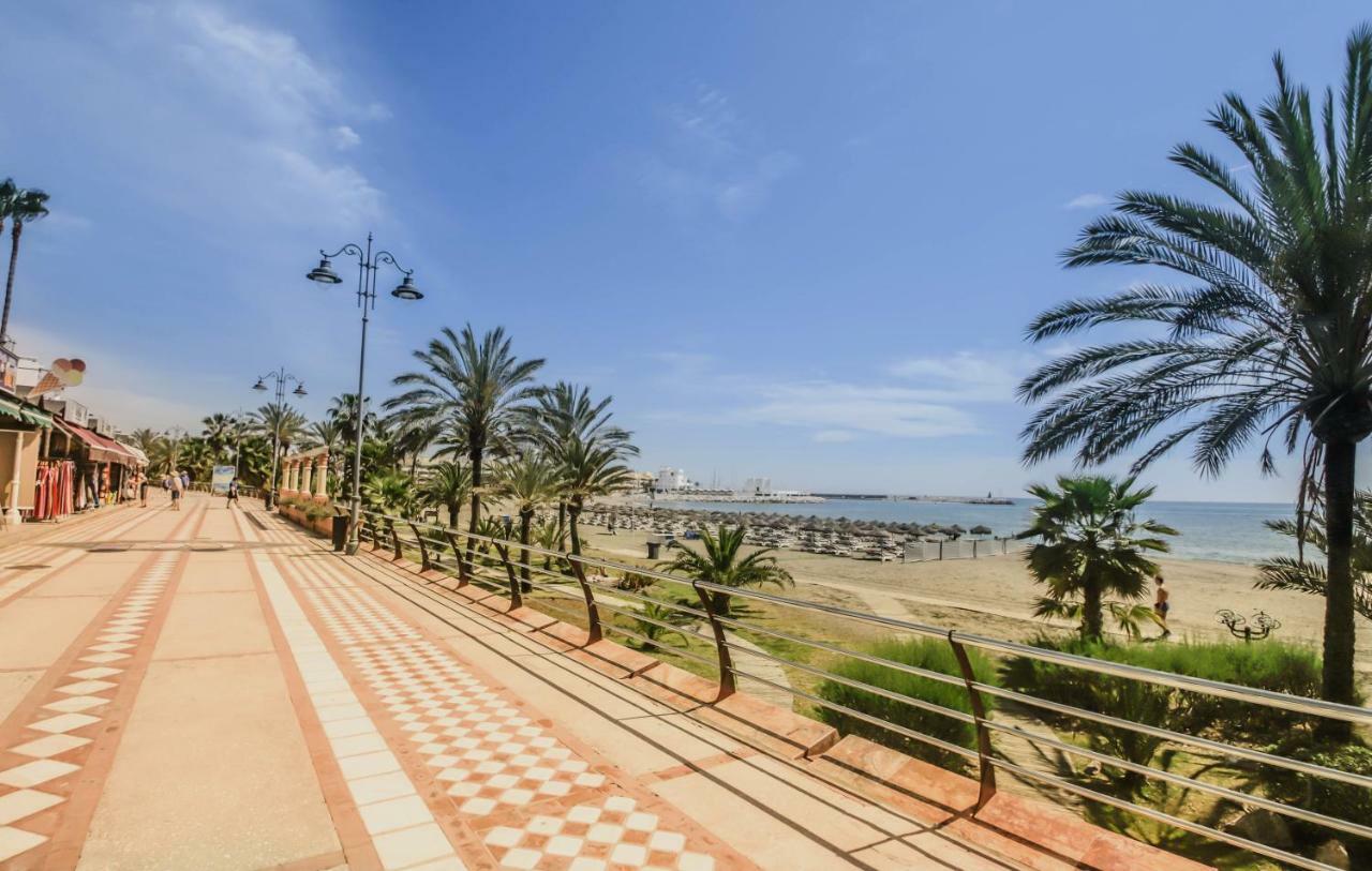 Fantanstico Apartamento Sobre El Mar เบนัลมาเดนา ภายนอก รูปภาพ