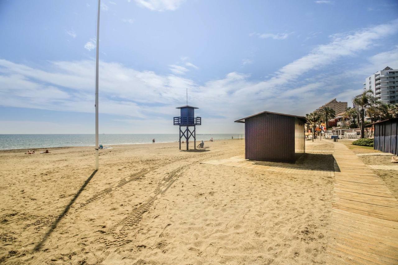 Fantanstico Apartamento Sobre El Mar เบนัลมาเดนา ภายนอก รูปภาพ