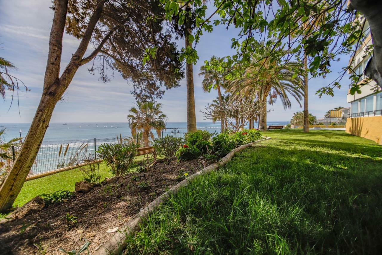 Fantanstico Apartamento Sobre El Mar เบนัลมาเดนา ภายนอก รูปภาพ