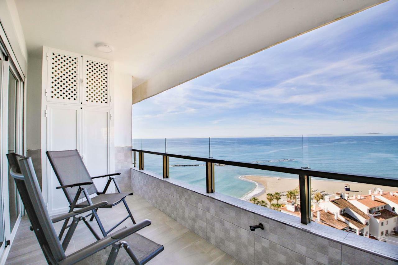 Fantanstico Apartamento Sobre El Mar เบนัลมาเดนา ภายนอก รูปภาพ