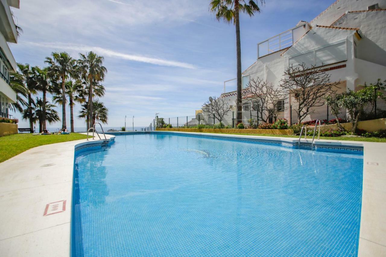 Fantanstico Apartamento Sobre El Mar เบนัลมาเดนา ภายนอก รูปภาพ